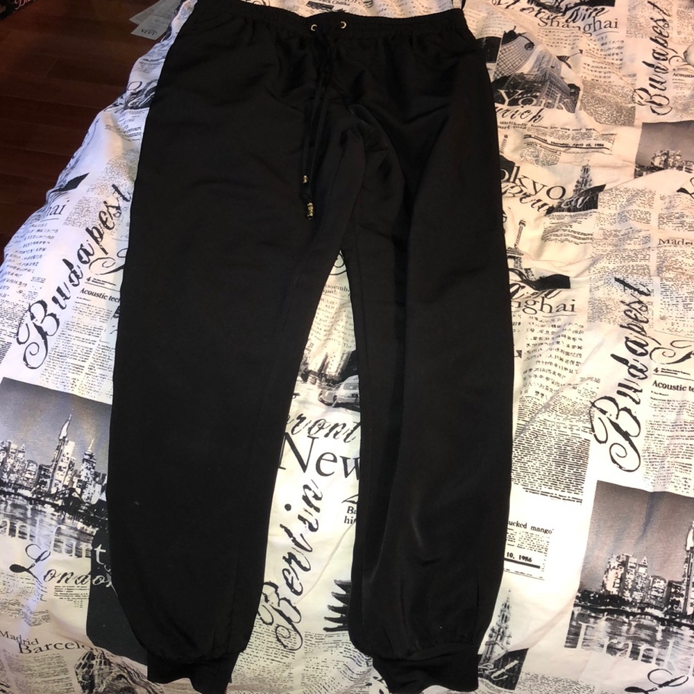Ivanka trump black joggers